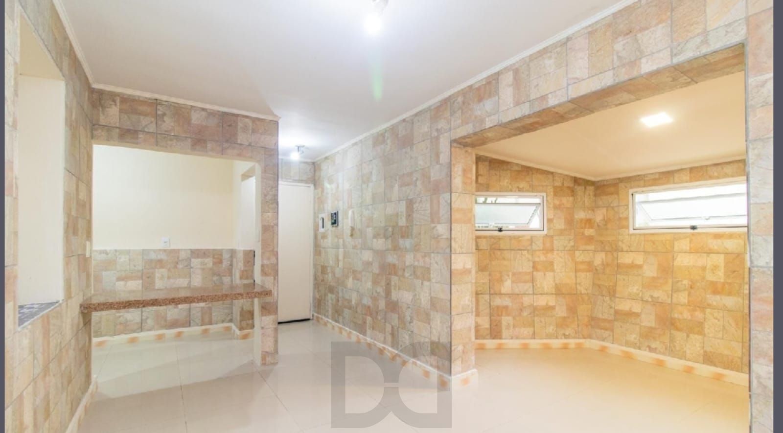 Apartamento 38m² - 1 dormitório no bairro Partenon — foto 1