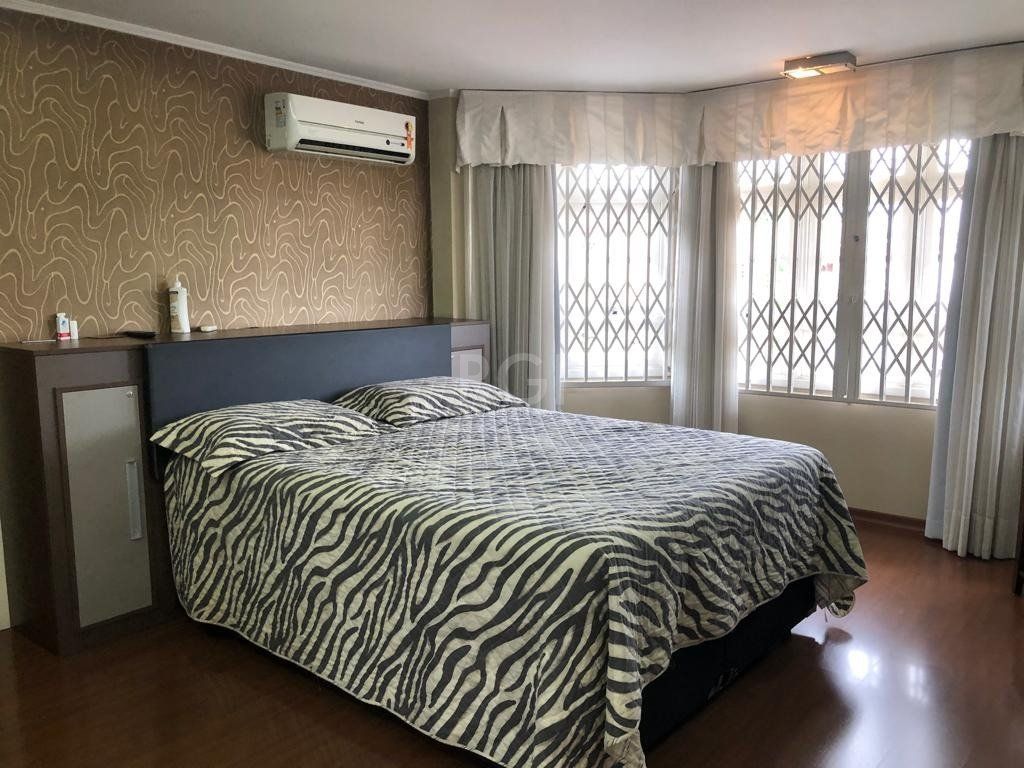 Casa à venda - 230m², 4 quartos, sendo 2 suítes, churrasqueira, piscina e 03 vagas de garagem — foto 14
