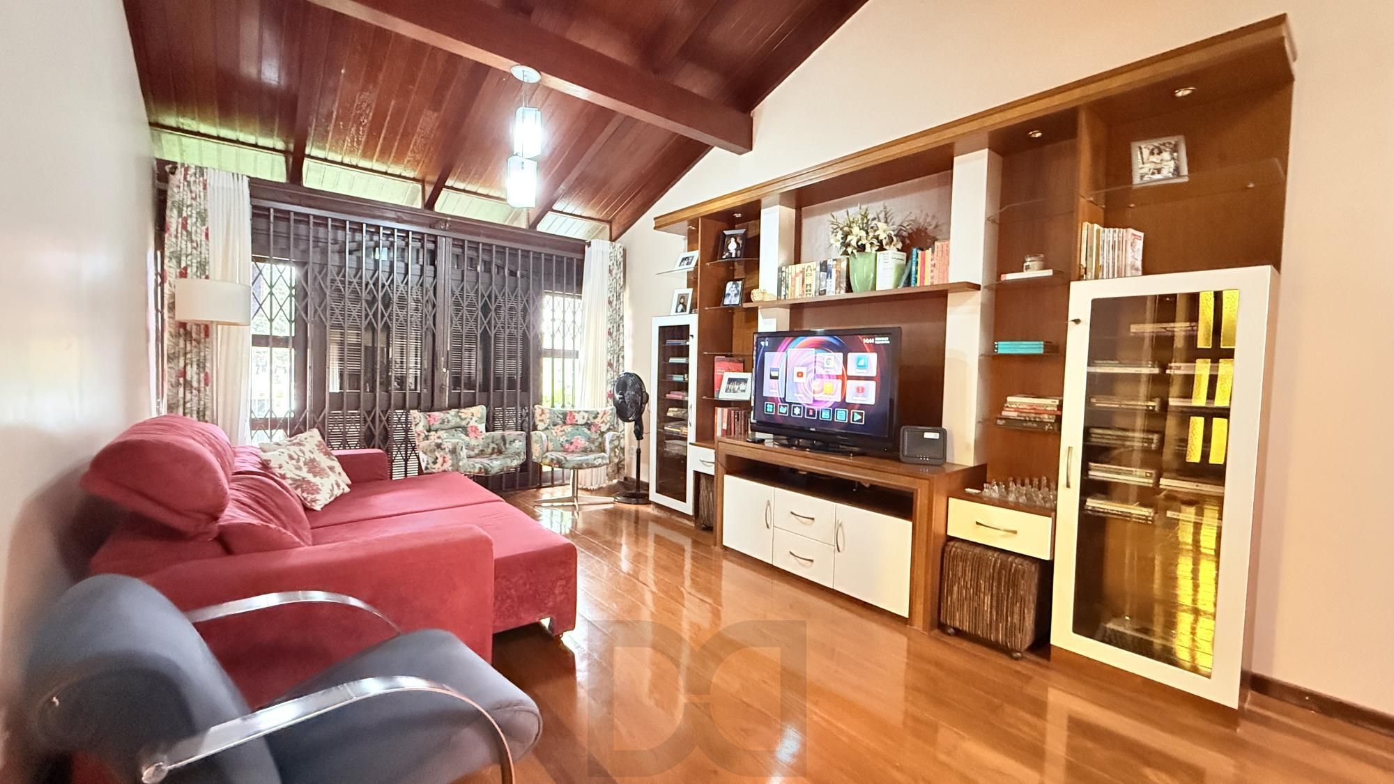 Casa para Venda - 260m², 4 dormitórios, sendo 1 suites, 4 vagas - Nonoai — foto 34