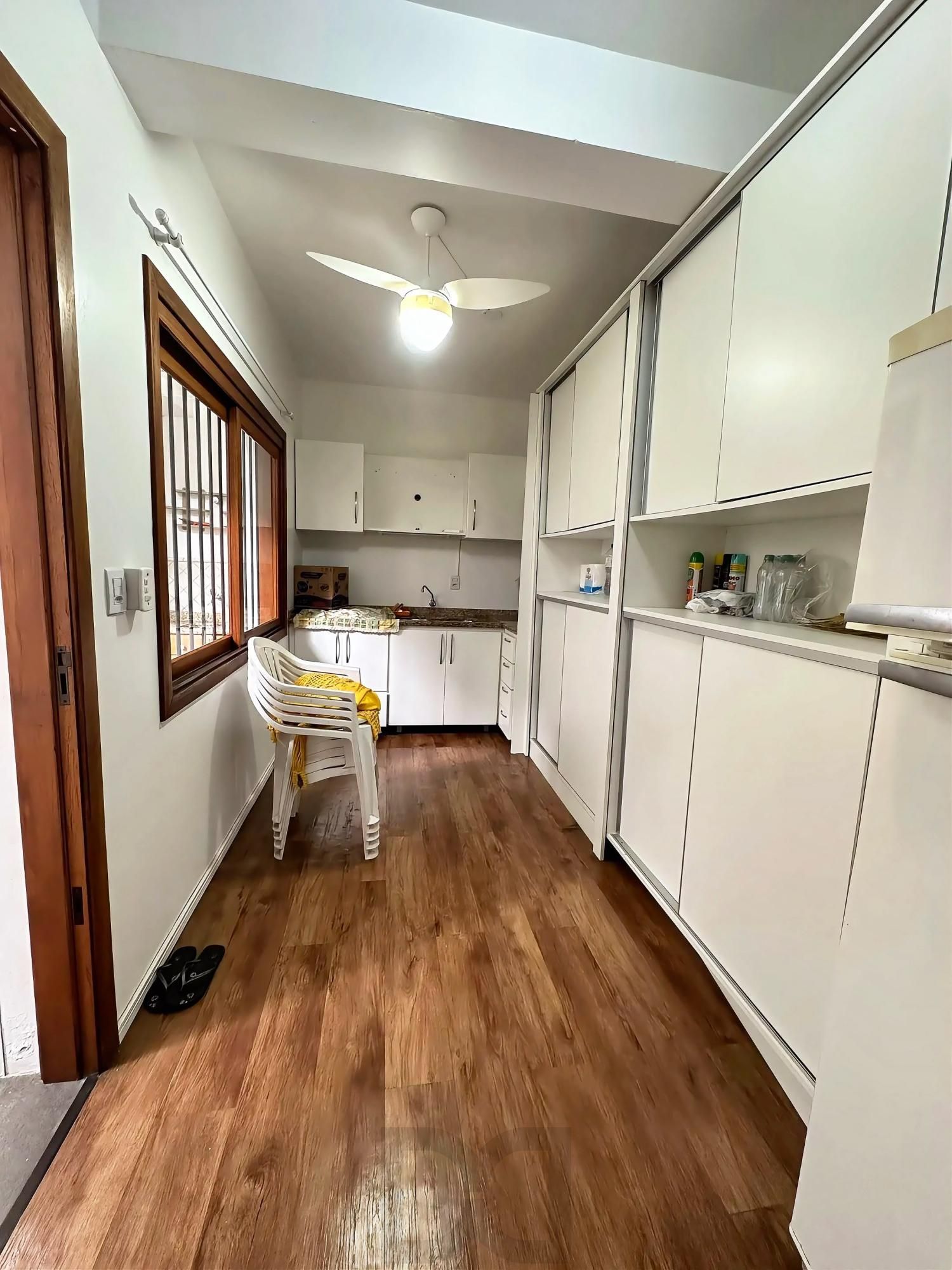 Casa com 4 dormitórios e 309m² à venda em Floresta, Porto Alegre. — foto 31