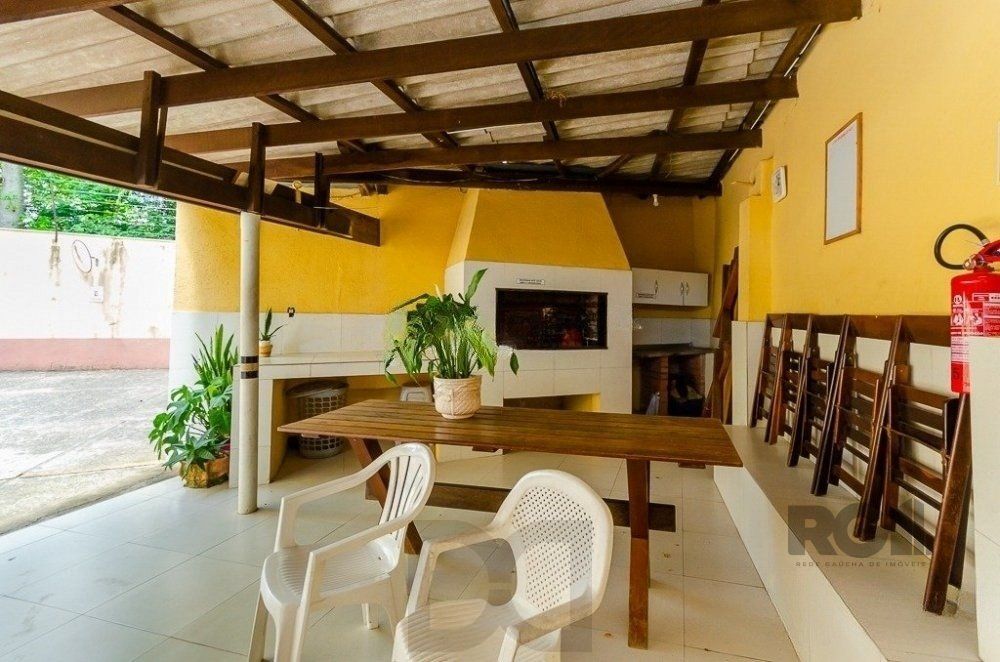 Apartamento térreo para Venda - com 59.2m² 2 dormitórios no bairro Azenha — foto 14