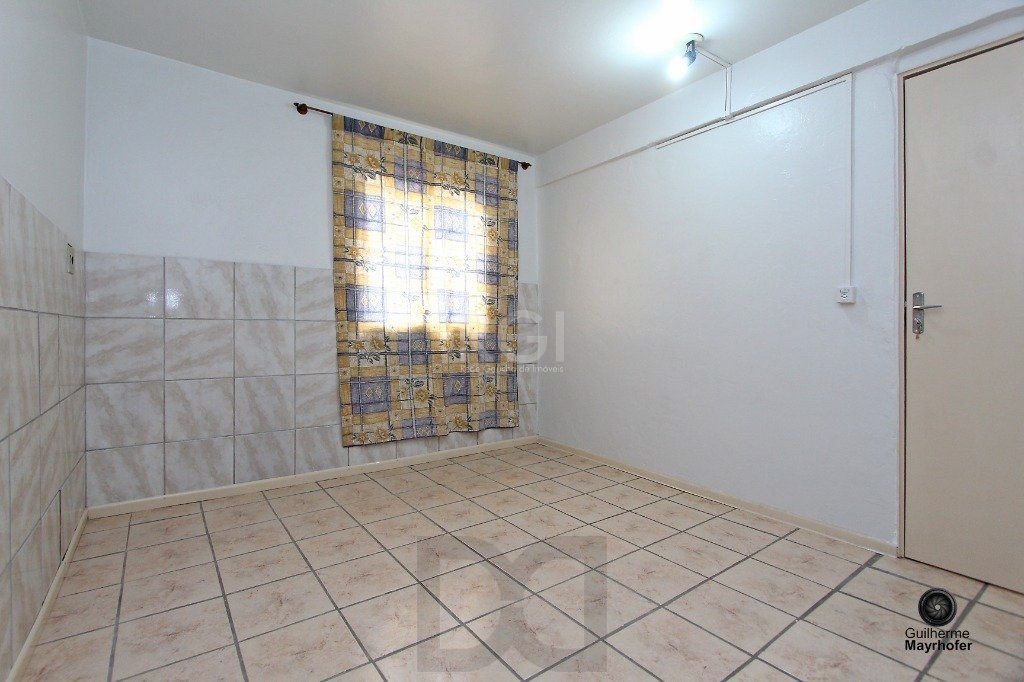 Casa para Venda - 233m², 4 dormitórios, 5 vagas - Nonoai — foto 16