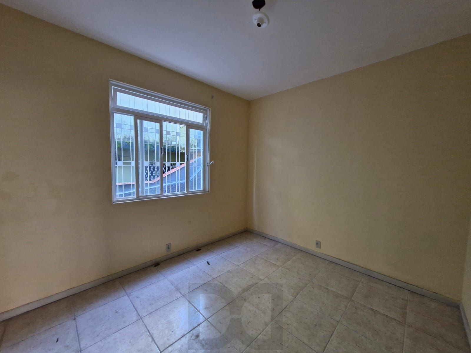 Casa 3 dormitórios, 3 banheiros, bairro Teresópolis. — foto 12