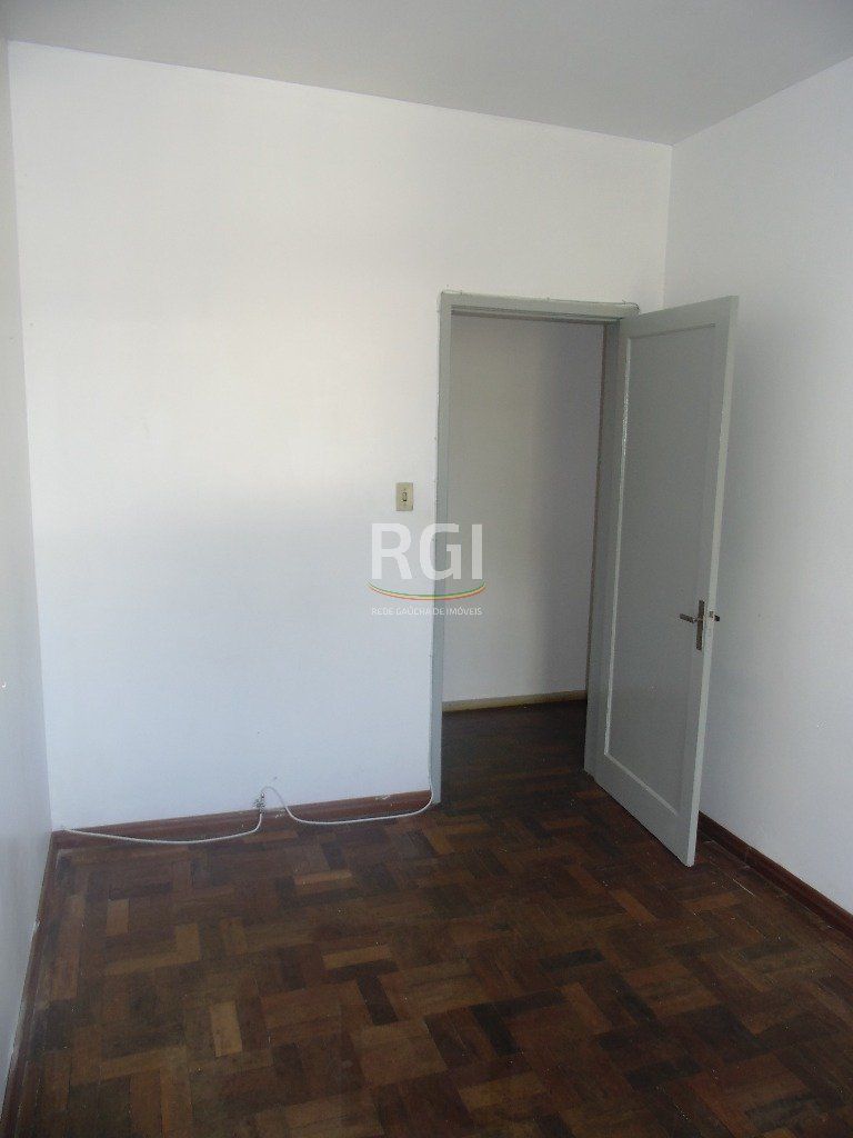 Apartamento para Venda - 62m², 2 dormitórios, 1 vaga - Nonoai — foto 11