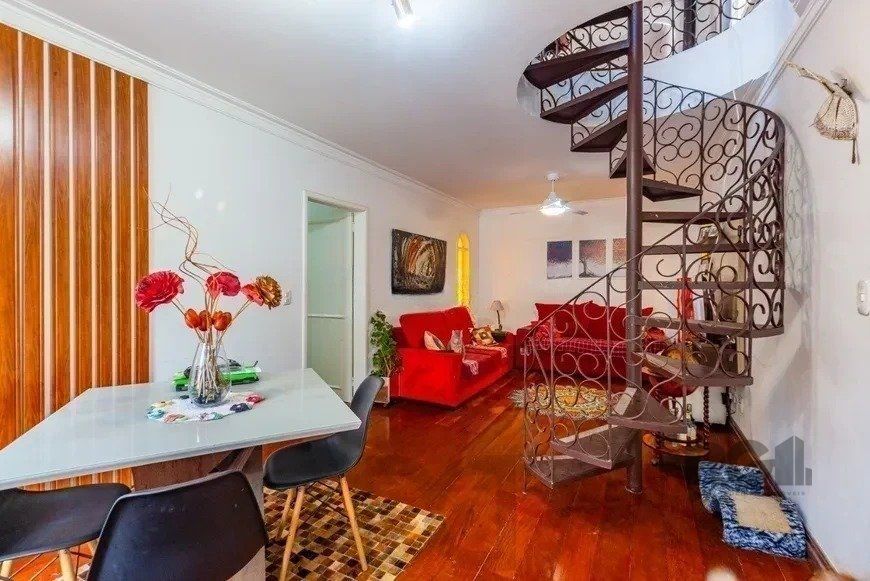 Cobertura 125m² - 3 dormitórios, 2 vagas no bairro Petrópolis — foto 3