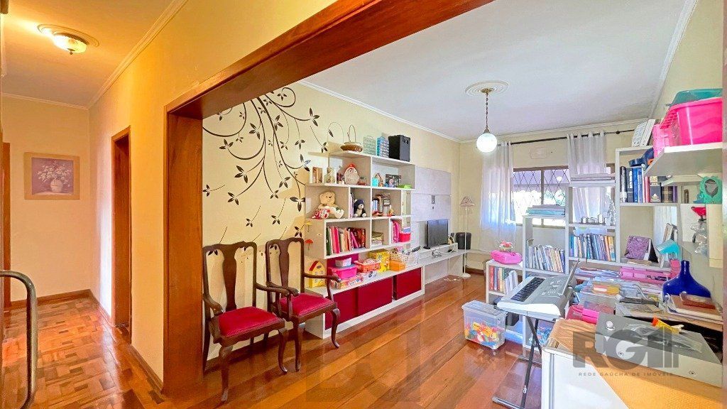 Casa 4 Dormitórios, Piscina, Bairro Gloria — foto 18