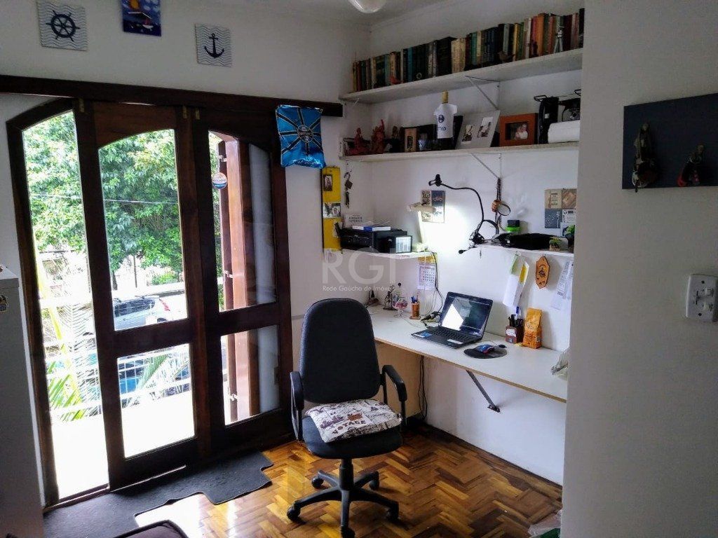 Casa para Venda - 240m², 3 dormitórios, 3 vagas - Teresópolis — foto 20