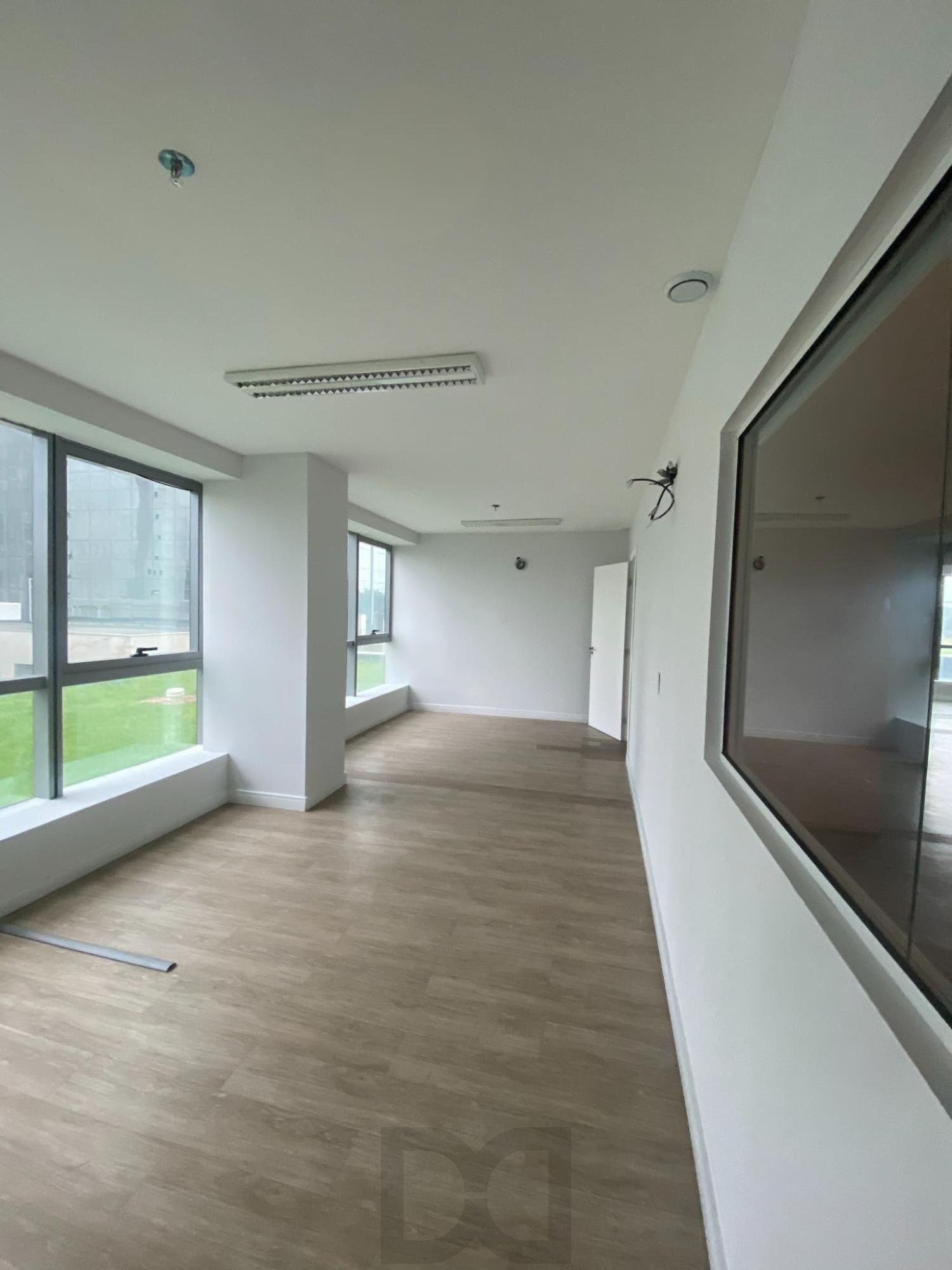 Sala Comercial no Bairro Praia de Belas - Porto Alegre — foto 3