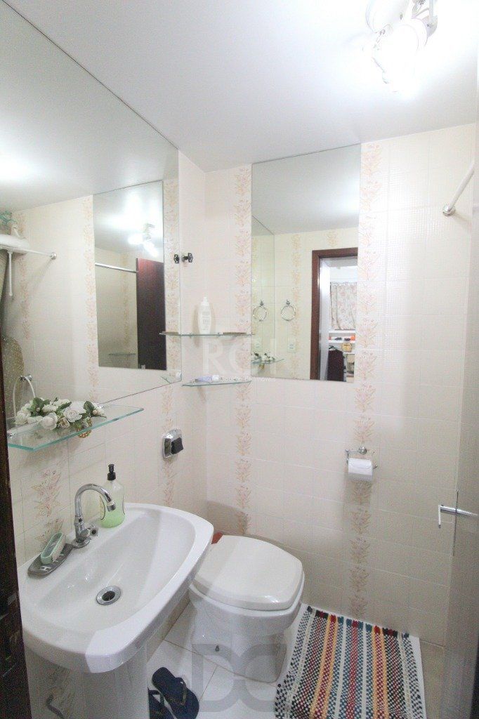 Casa para Venda - 100m², 3 dormitórios, 3 vagas - Nonoai — foto 16