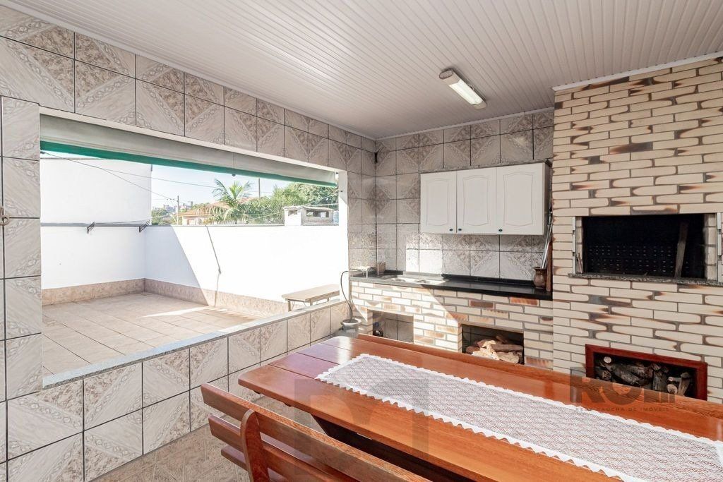 casa de 2 dormitórios, com 229m² no bairro Jardim Itu — foto 14