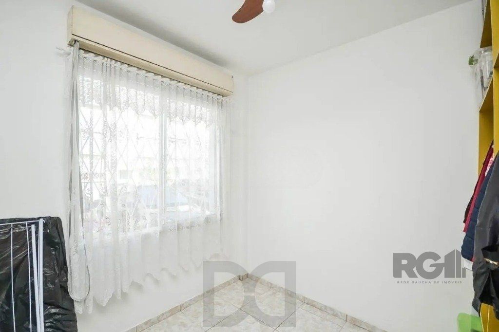 Apartamento de 2 dormitórios no bairro Cristal — foto 9