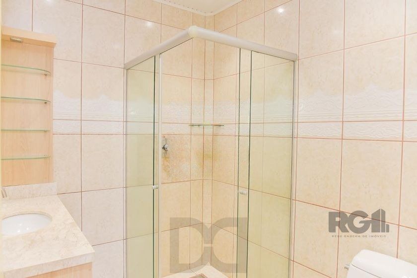 Casa de 197m² - 5 dormitórios, 3 vagas no bairro Rubem Berta — foto 29