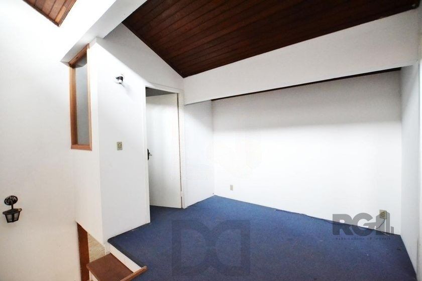 Casa de 200m² - 4 dormitórios, 4 vagas no bairro Espírito Santo — foto 12