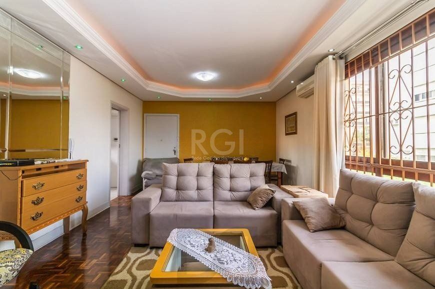 Apartamento 100m² no bairro Farroupilha - semi mobiliado, 3 dormitórios, 1 suíte e 1 vaga — foto 2