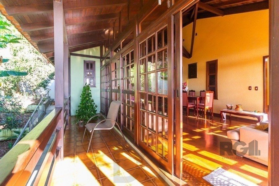 Casa 4 Dormitórios, piscina, bairro Teresópolis — foto 12