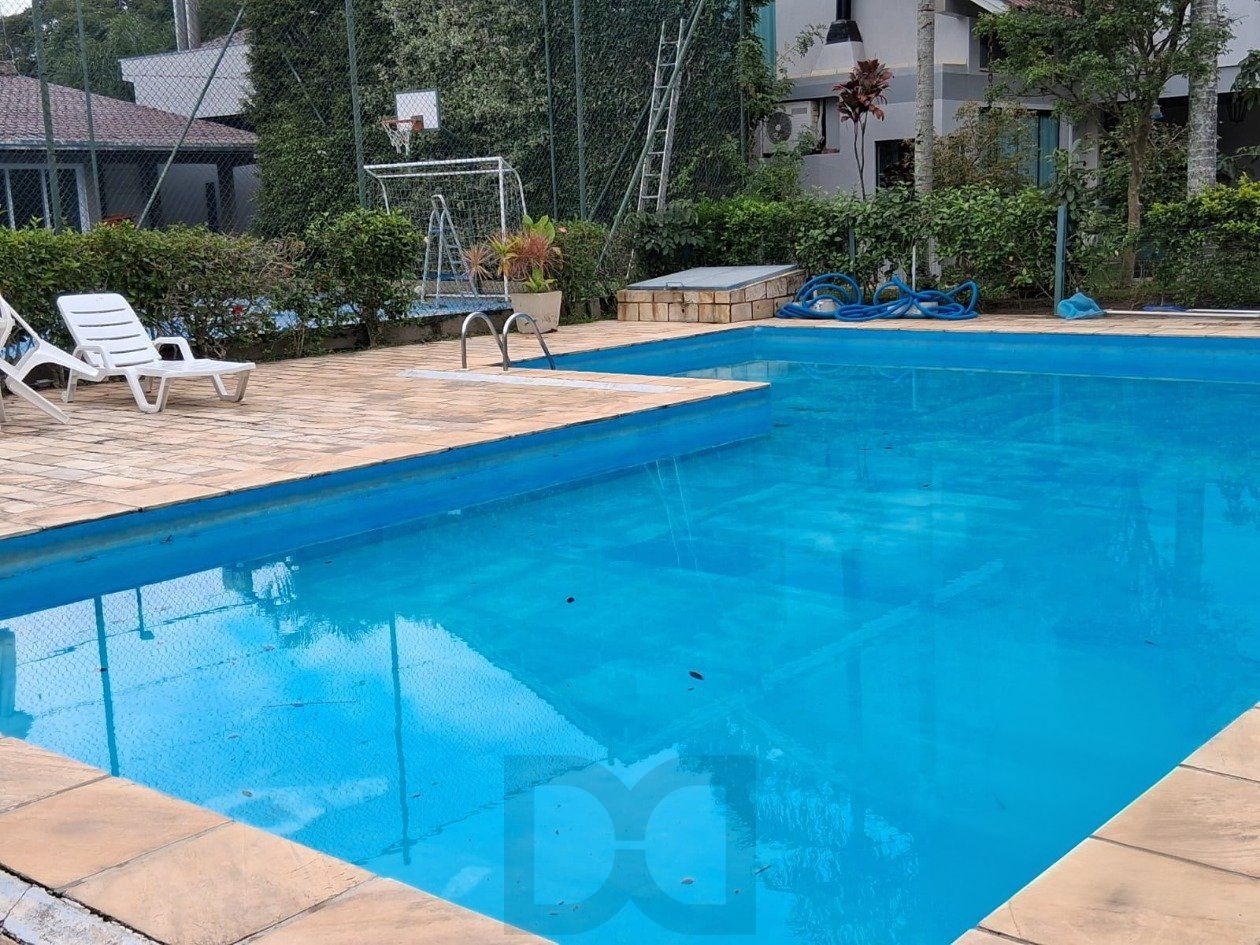 Casa em Condominio, 4 dormi. sendo 2 suítes, churrasqueira, lareira, 2 vagas — foto 39