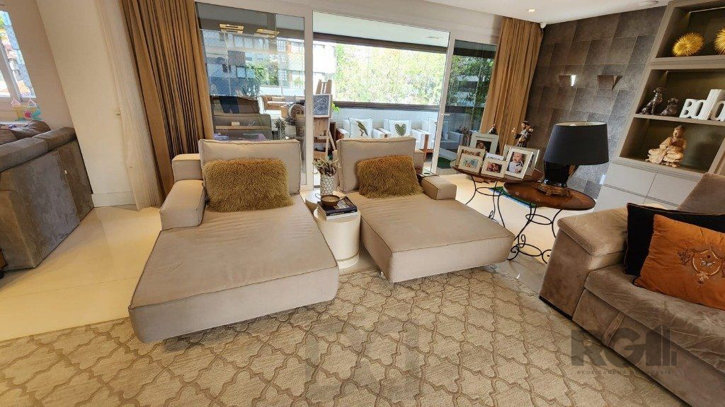 Excelente apartamento de 382,57 m² com 4 suítes e 4 vagas de garagem — foto 8