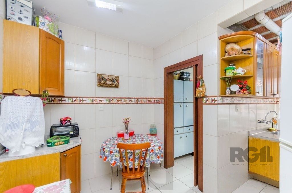 Casa em Condomínio, 166m² - 3 dormitórios, 2 vagas no bairro Guarujá — foto 21