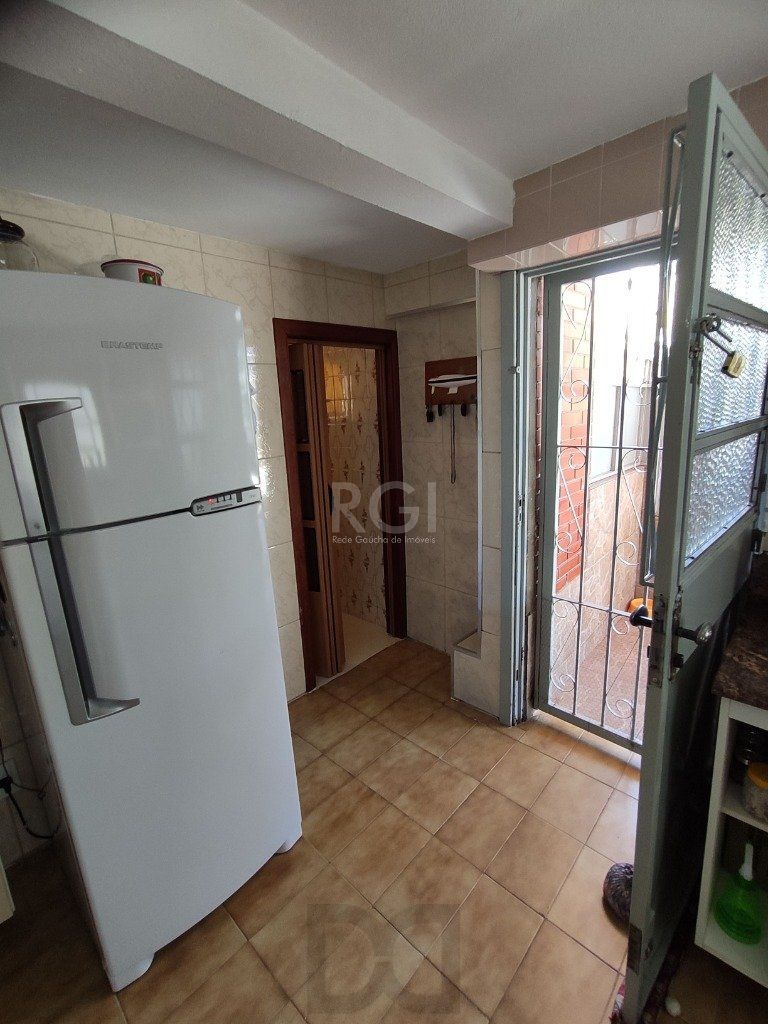 Casa para Venda - 142.8m², 4 dormitórios, 5 vagas - Teresópolis — foto 13