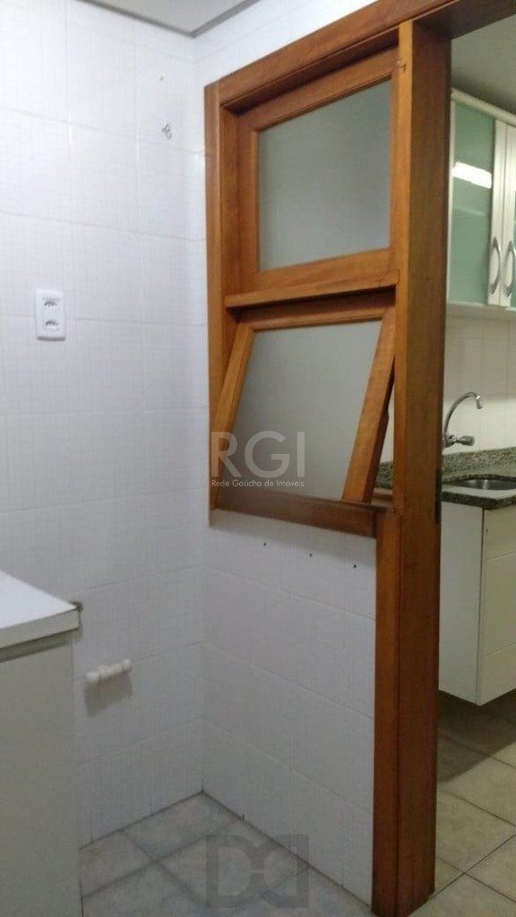 Apartamento com 2 Quartos e 1 banheiro à Venda, 72 m² no bairro Menino Deus — foto 10