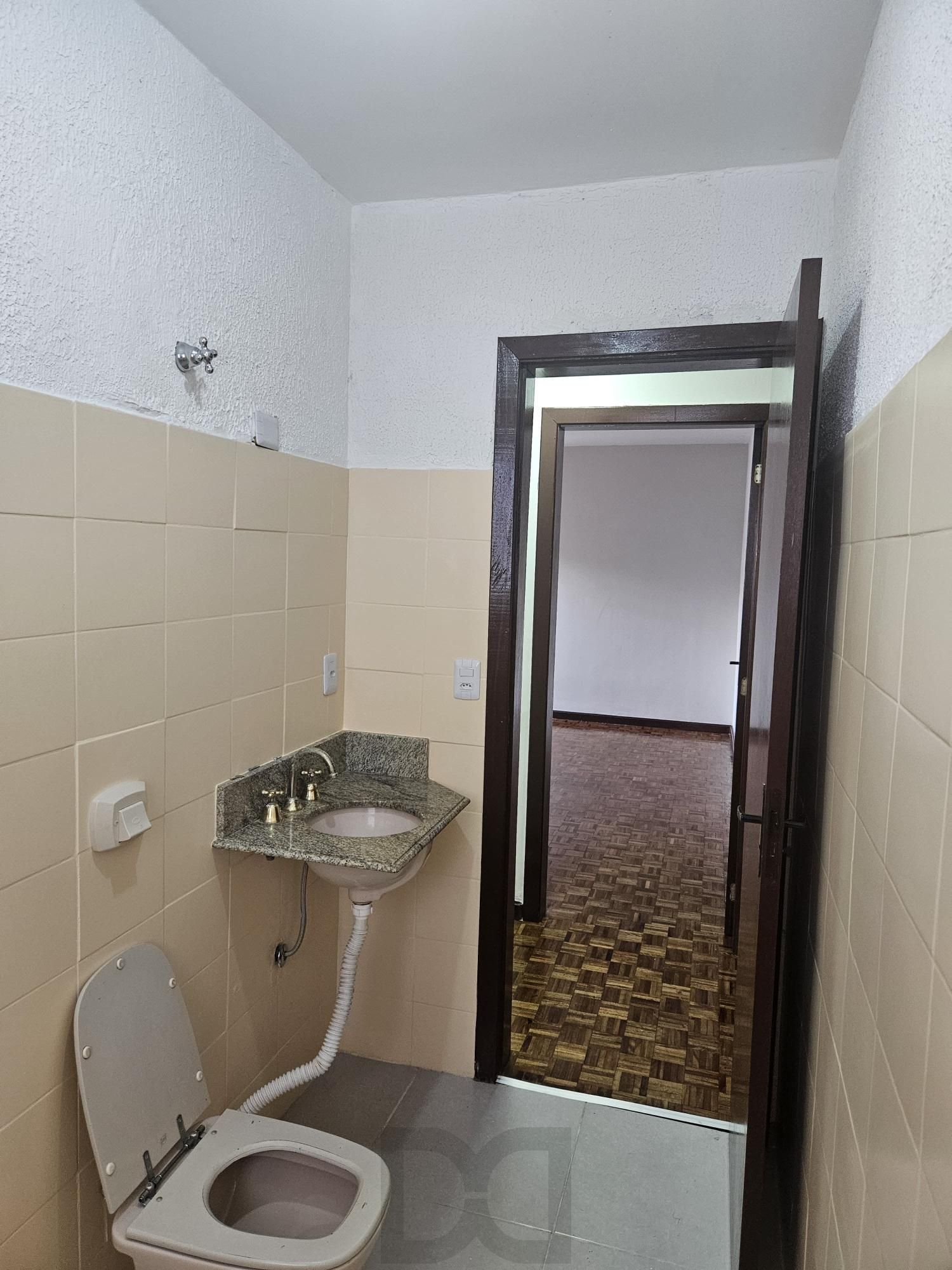 Casa toda reformada na avenida nonoai — foto 24