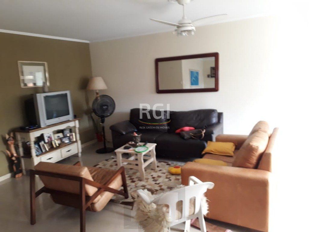 Casa para Venda - 120m², 3 dormitórios, sendo 1 suites, 3 vagas - Nonoai — foto 4