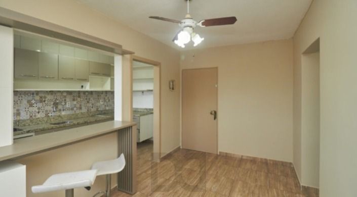Apartamento 2 dorms à venda, bairro Teresópolis - Porto Alegre — foto 1