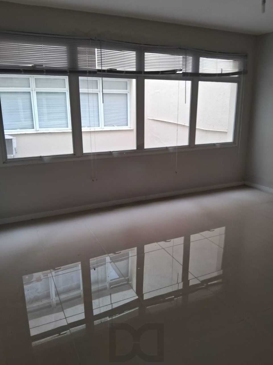 Sala Comercial no bairro Petrópolis em Porto Alegre para Alugar — foto 6