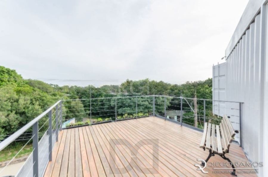 Casa para Venda - 315m², 3 dormitórios, sendo 1 suites, 2 vagas - Teresópolis — foto 32