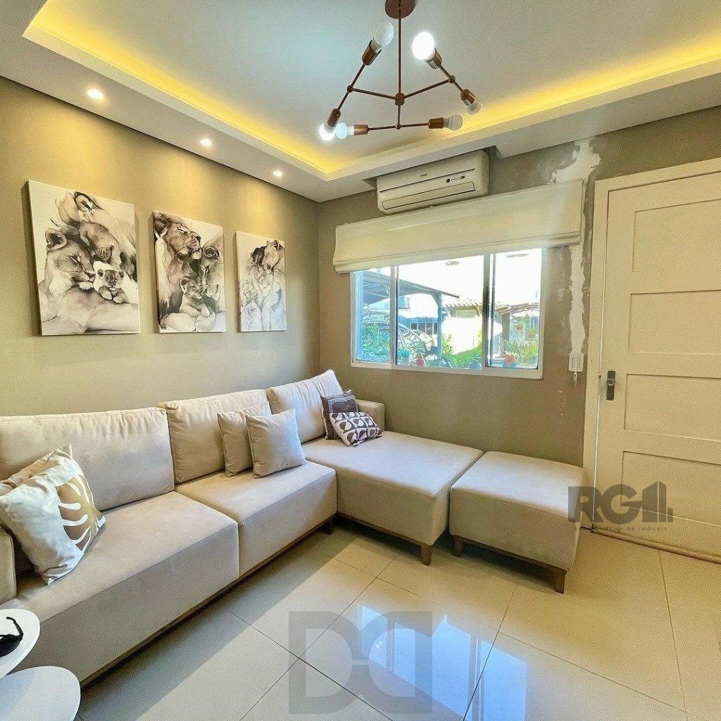 Casa em condomínio fechado - 70m², 2 dormitórios, 1 vaga de garagem no bairro Humaitá — foto 1