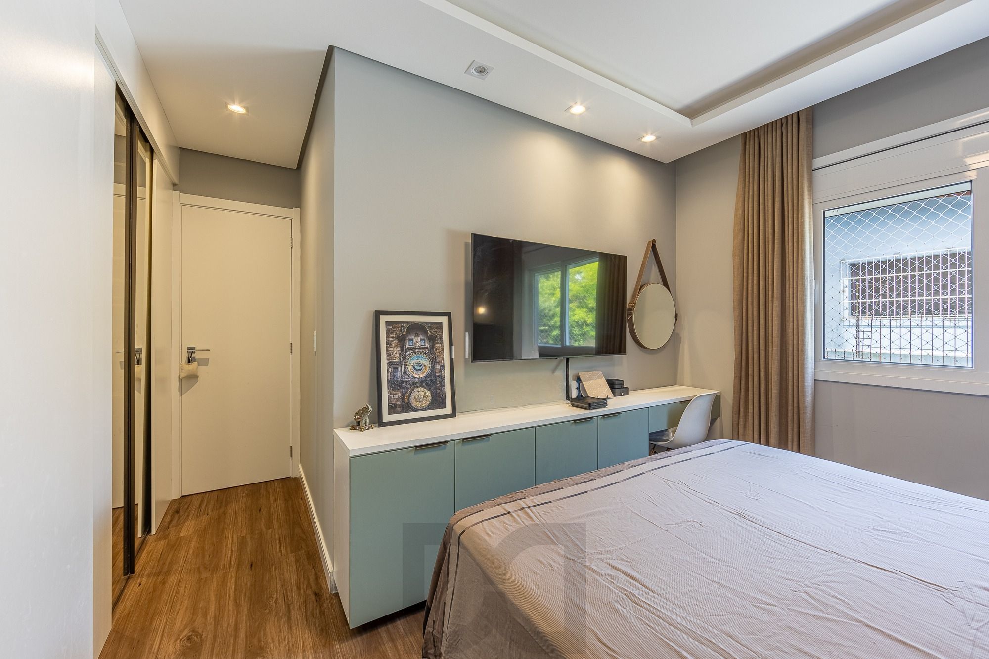 Apartamento Garden de 3 dormitórios no bairro Menino Deus - Porto Alegre. — foto 16