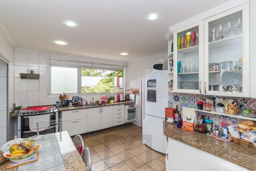 Apartamento 138m² 3 dormitórios no bairro Petrópolis — foto 14