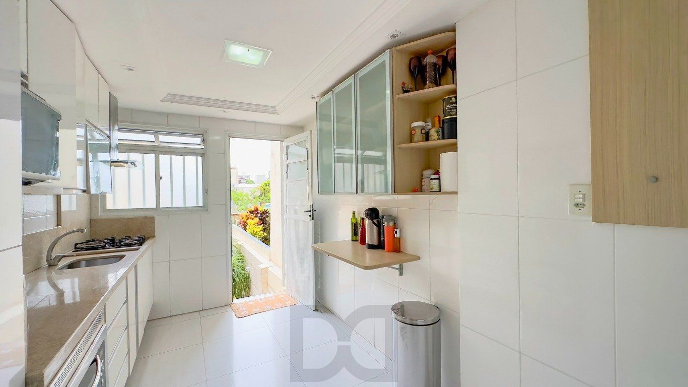 Casa de 3 dormitórios à venda no Bairro Azenha, Porto Alegre. — foto 7