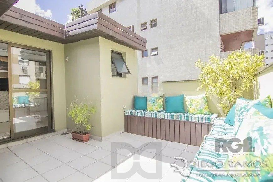 Cobertura à venda com 1 quarto 102 m² Mobiliado Alto Padrão Rua Dario Pederneiras, Petrópolis, Porto Alegre — foto 8