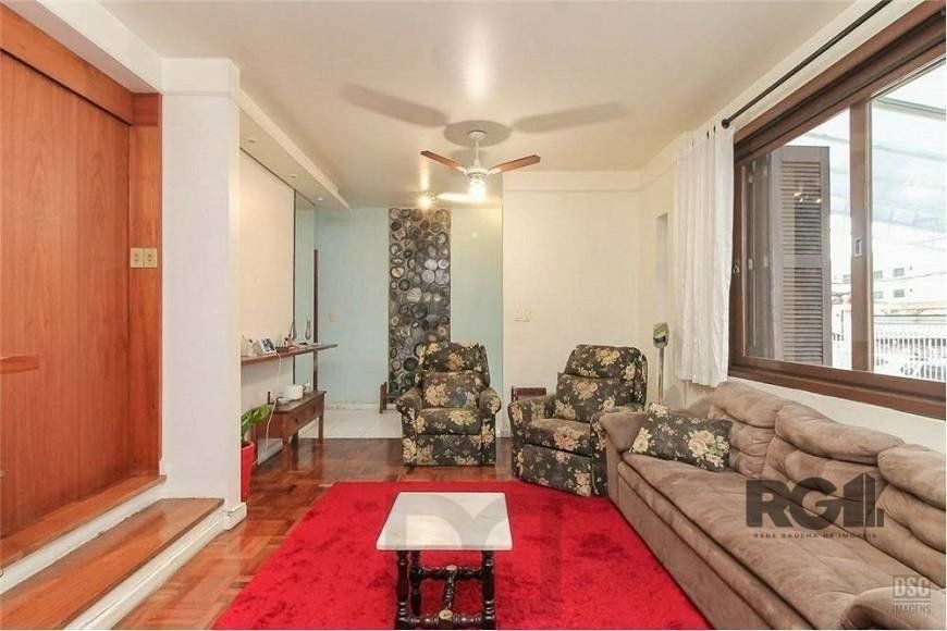Casa de 285m² - 4 dormitórios, 4 vagas no bairro Bom Jesus — foto 6