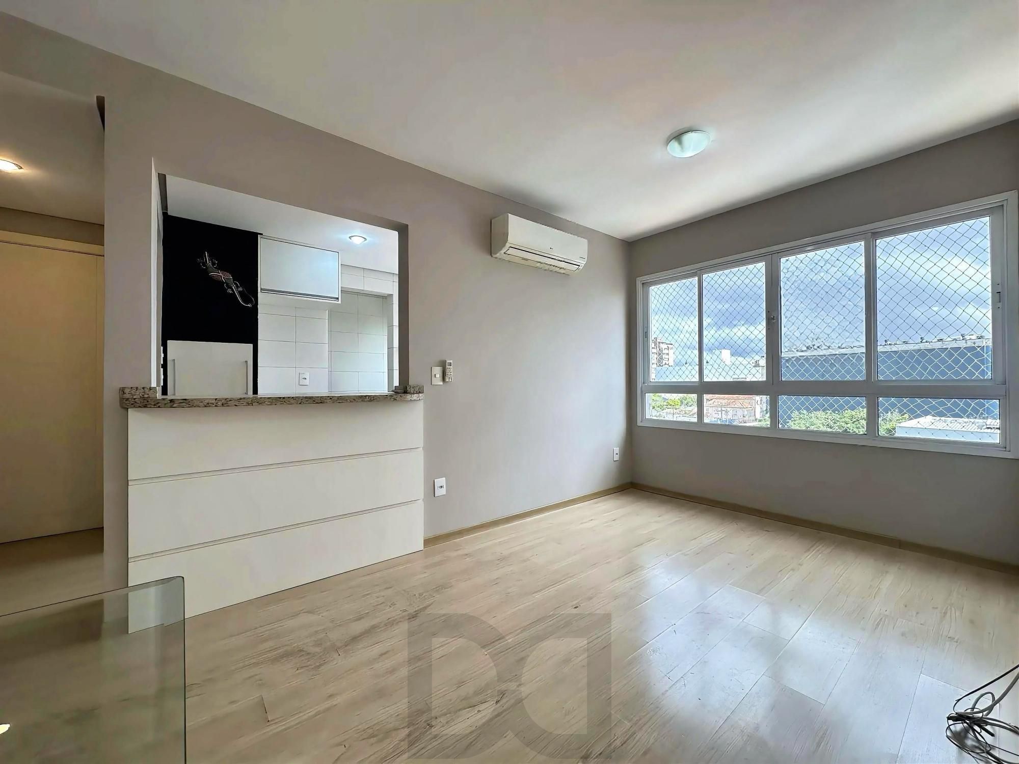 Apartamento de 02 dormitórios com suite no bairro Menino Deus — foto 2