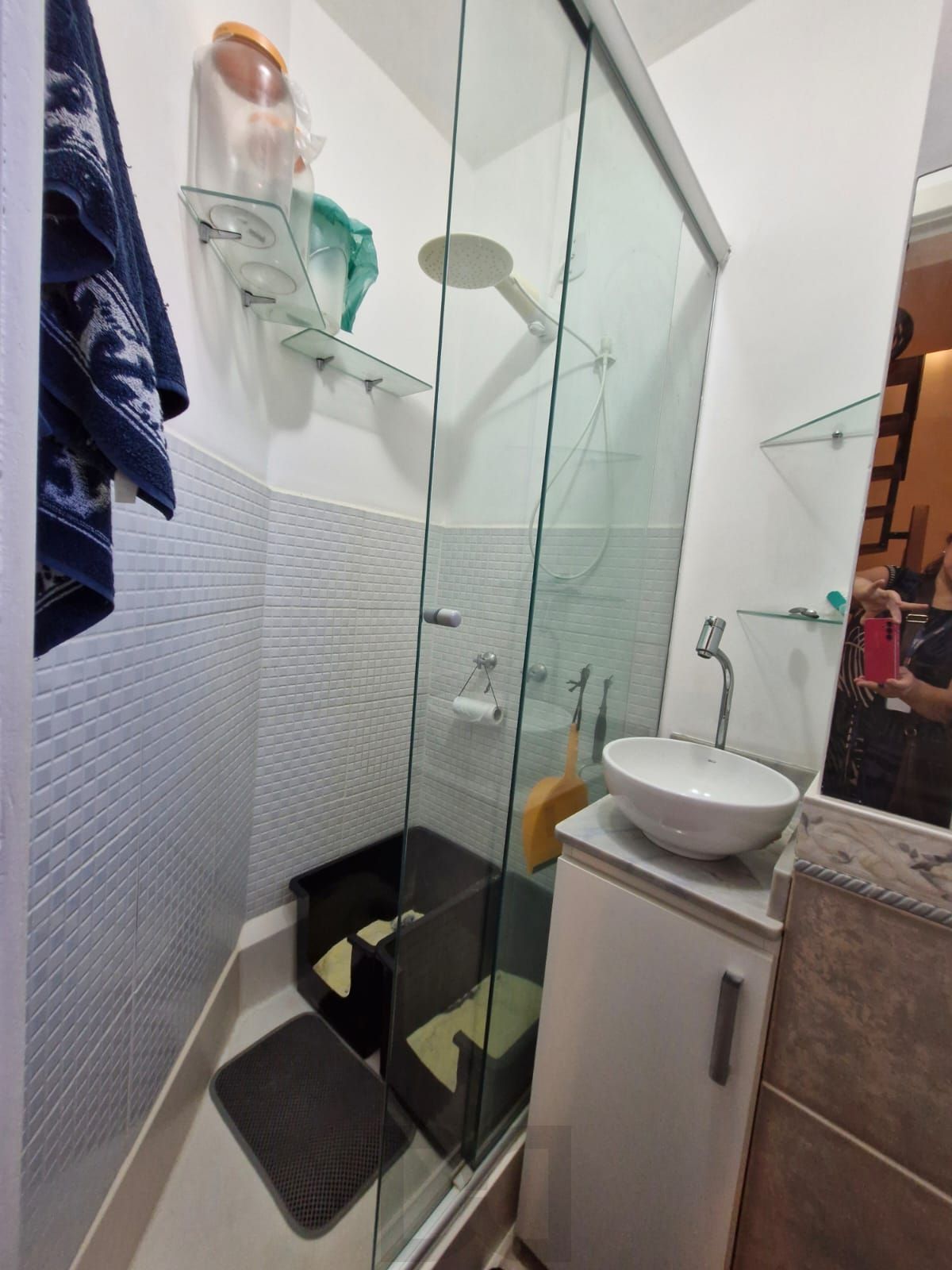 Casa em condomínio no Bairro Medianeira, com 3 dormitórios, sendo 1 suíte, e 1 vaga de garagem. — foto 17