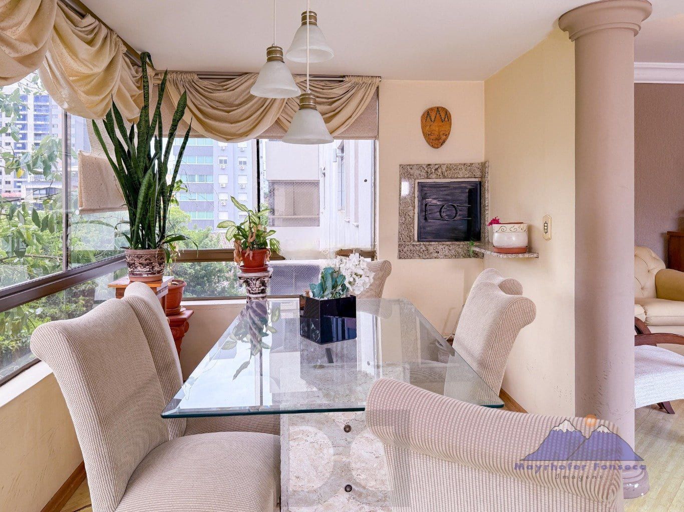 Apartamento de 2 dormitorios à venda em Passo da Areia, Porto Alegre. — foto 2