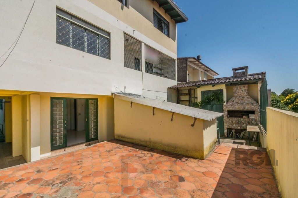 Casa com 5 dormitórios no bairro Jardim Sabará — foto 12