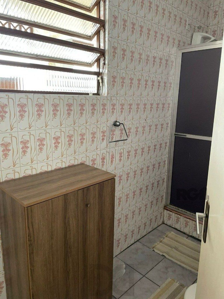 Casa 4 Dormitórios Bairro Teresópolis — foto 20