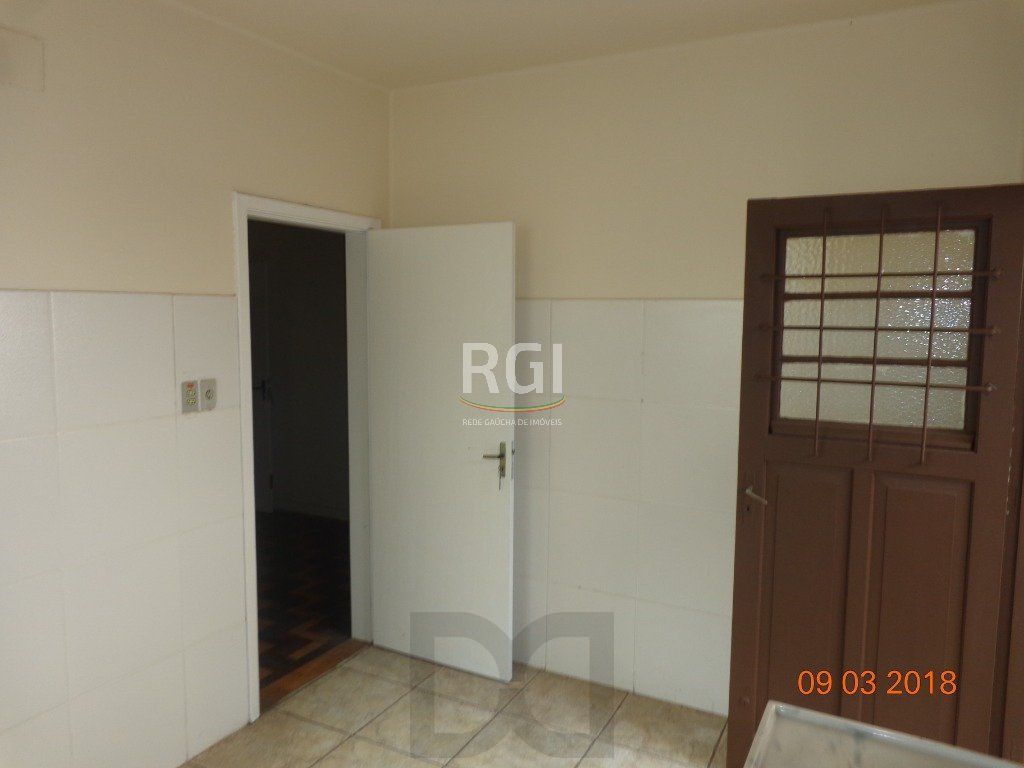 Predio para Venda - 400m², 0 dormitórios, Petrópolis — foto 6