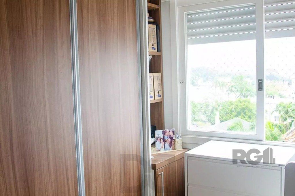 Apartamento 2 dormitórios  com 1 vaga no bairro Teresópolis em Porto Alegre — foto 18