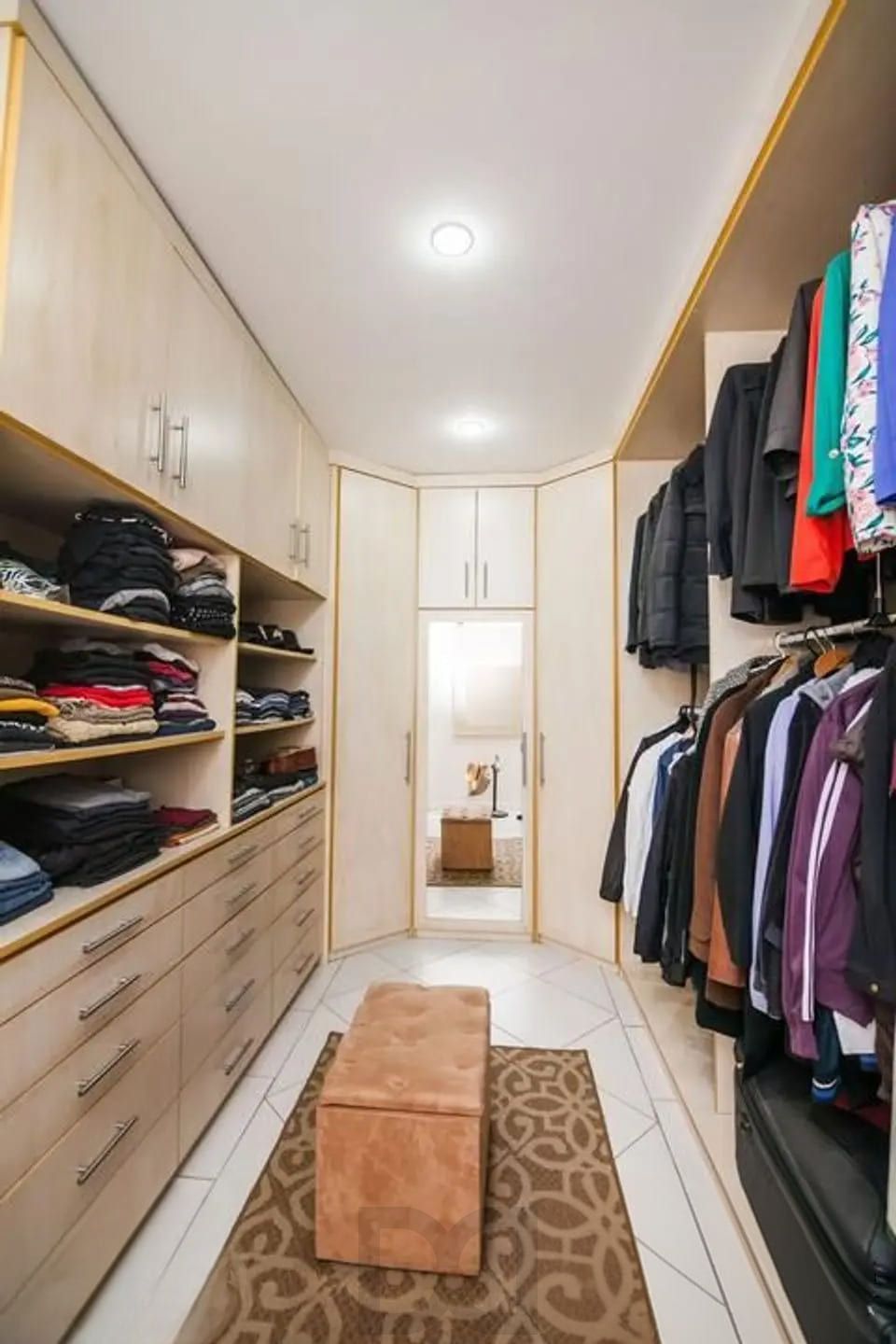 Casa de 4 dormitórios à venda no Bairro Rubem Berta, Porto Alegre. — foto 14