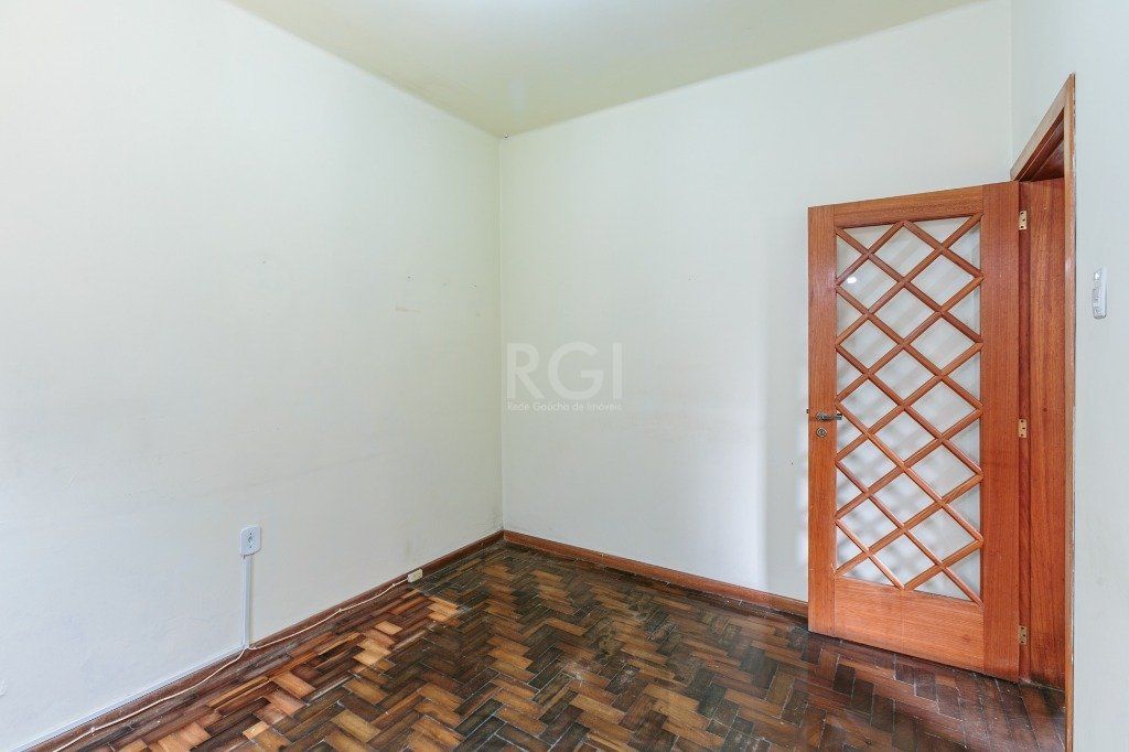 Casa 3 Dormitório(s) Bairro Teresópolis — foto 19