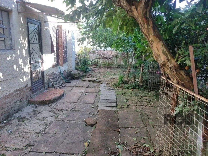 Casa de 2 dormitórios no bairro Cavalhada — foto 2