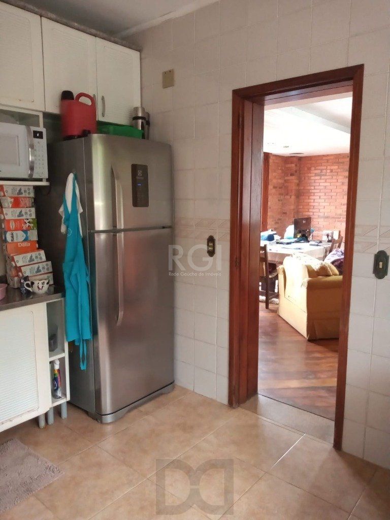 Casa para Venda - 256.87m², 3 dormitórios, sendo 1 suites, 2 vagas - Teresópolis — foto 10