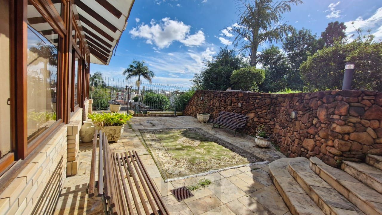 Casa de Cinema na Glória, com 500m² de área privada, 3 dormitórios, piscina, horta, lareira, elevador, gradeada 4 garagens — foto 21