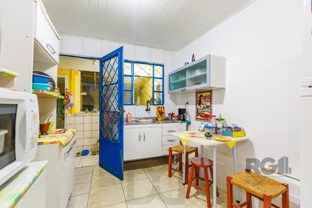 Casa de 4 Dormitório(s) Bairro Nonoai - Porto Alegre — foto 10
