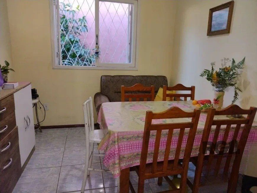 Casa de 2 dormitórios no bairro Cavalhada — foto 9