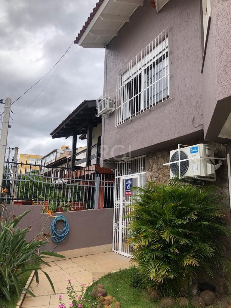 Casa à venda - 230m², 4 quartos, sendo 2 suítes, churrasqueira, piscina e 03 vagas de garagem — foto 44